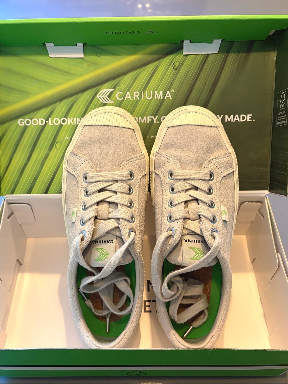 Cariuma OCA Low, Vintage-White Suede Sneakers, Sz 6